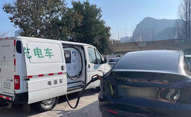 昭觉汽车搭电